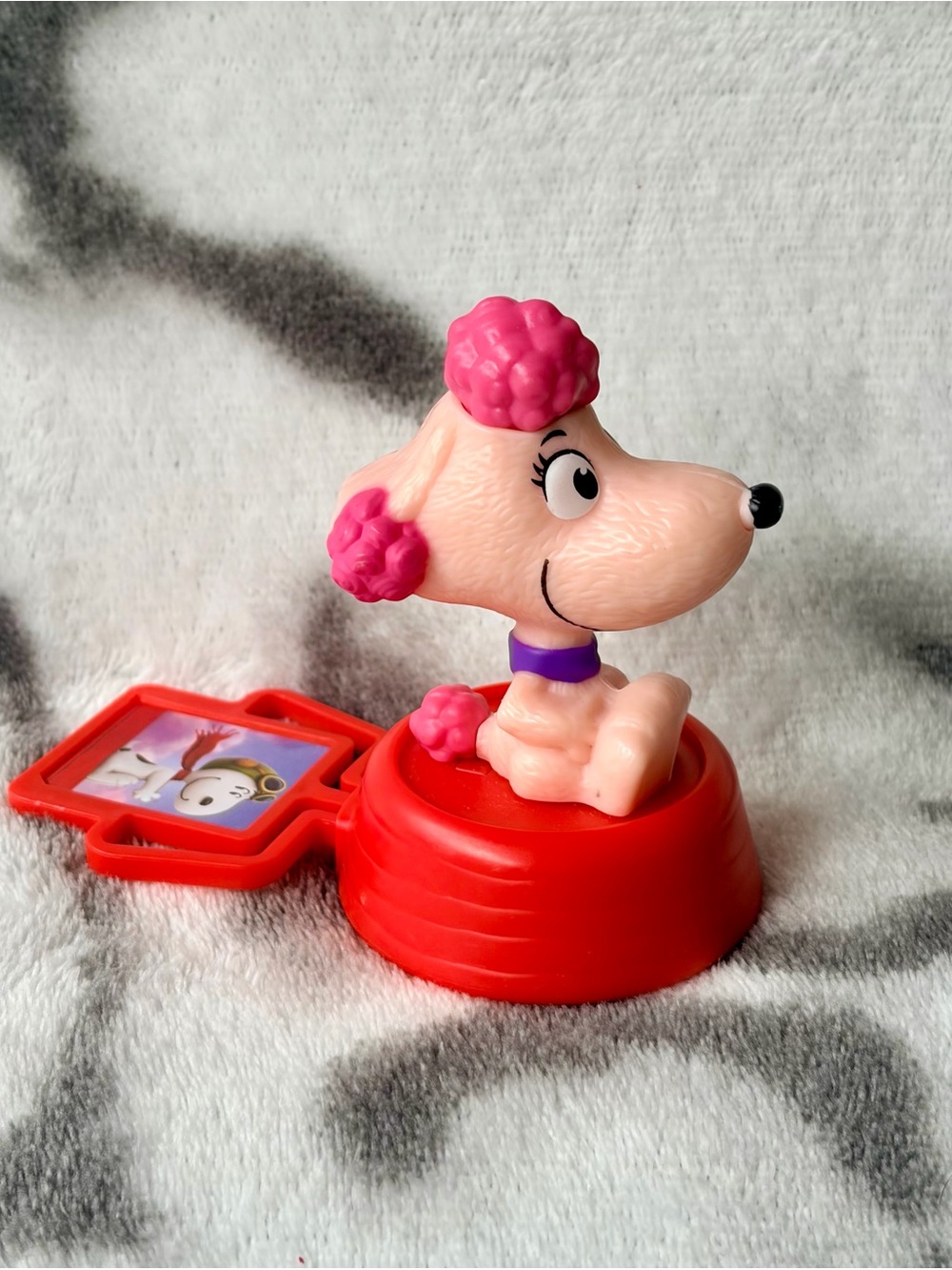 2015 The Peanuts Movie “Fifi” Snoopy's Girlfriend 3.5” McDonald's Happy Meal Toy